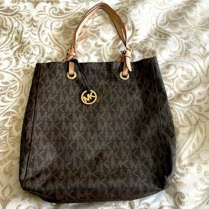 Michael Kors tote bag